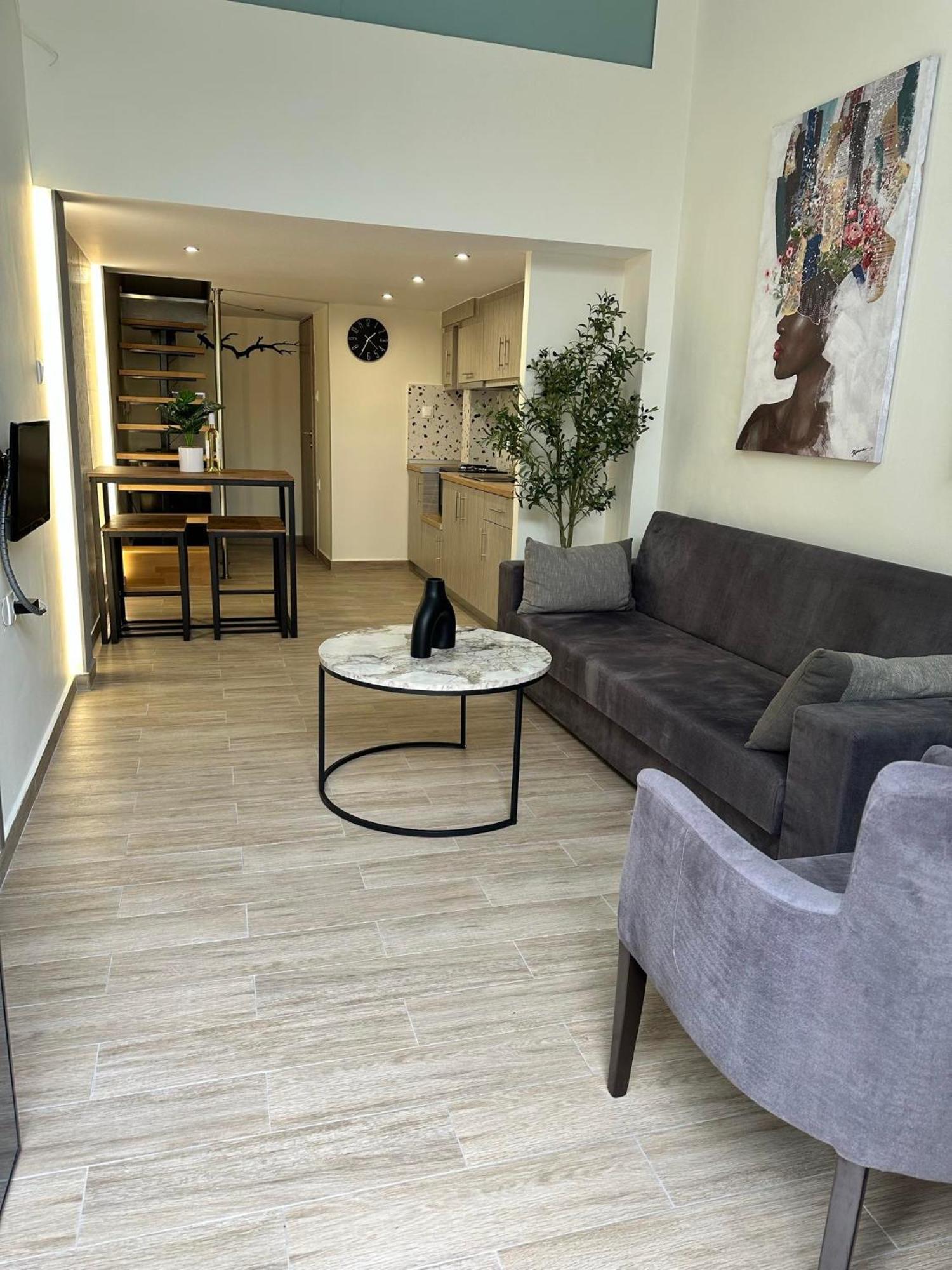 Trainstation Apartment In Θεσσαλονίκη Εξωτερικό φωτογραφία